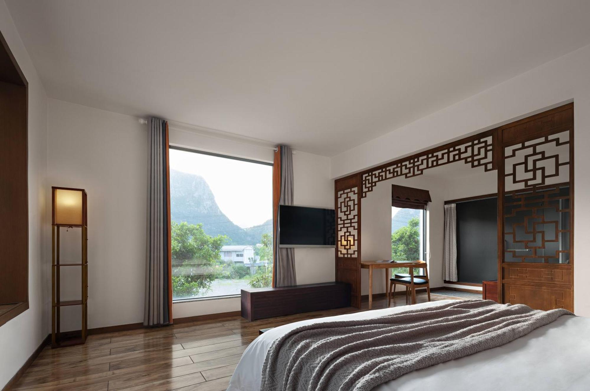 Serene Vale Inn Guilin-Free One Way Pick Up Service To High-Speed Railway Station For 2 Nights Eksteriør billede