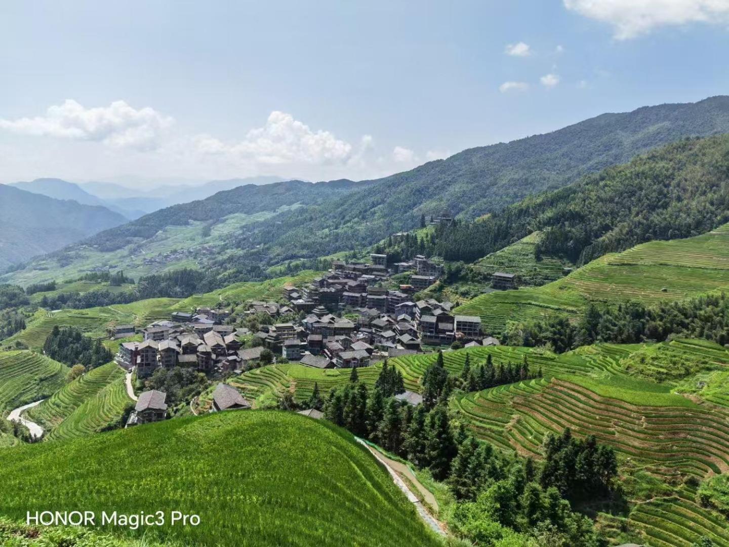 Serene Vale Inn Guilin-Free One Way Pick Up Service To High-Speed Railway Station For 2 Nights Eksteriør billede