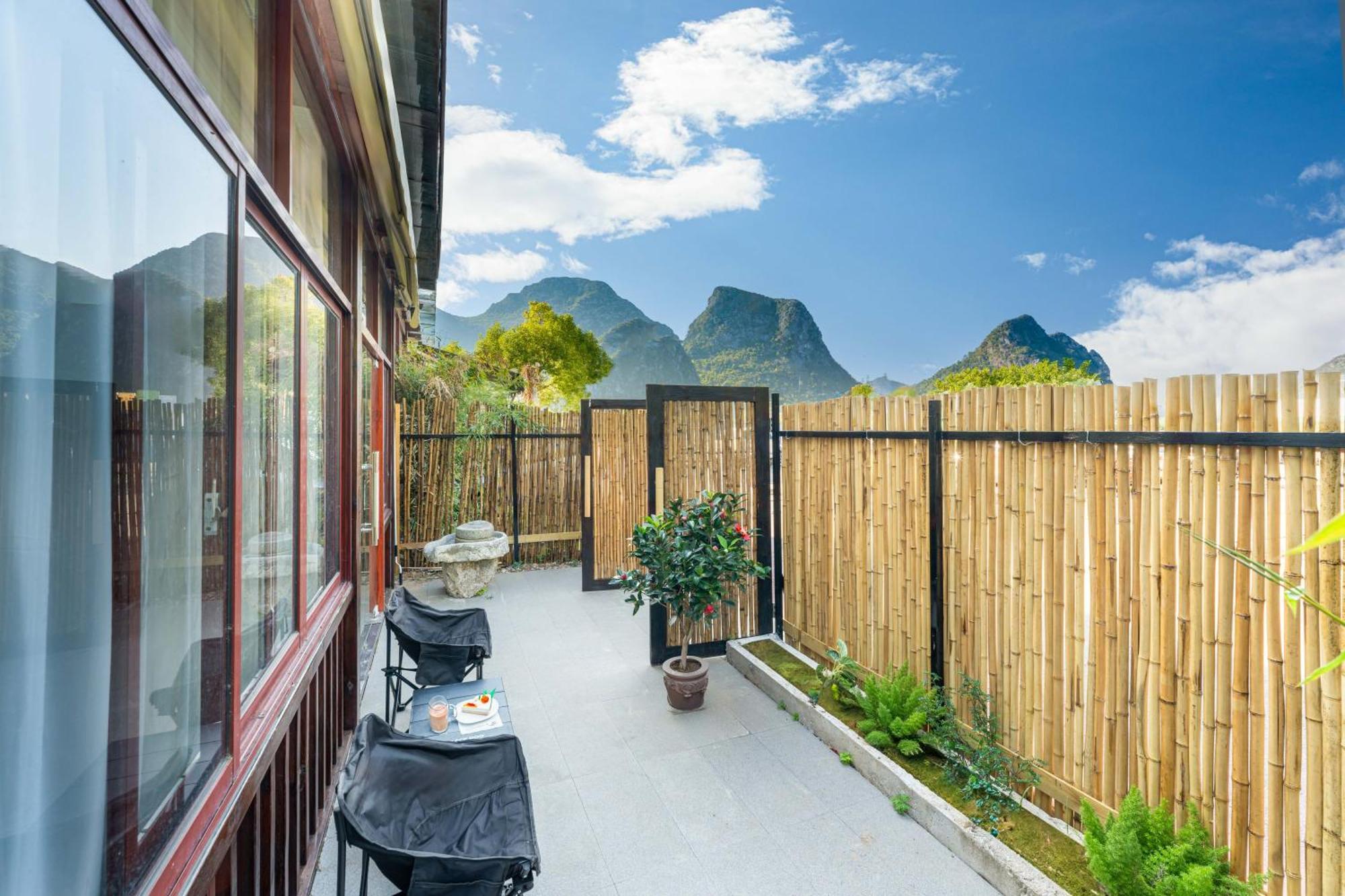 Serene Vale Inn Guilin-Free One Way Pick Up Service To High-Speed Railway Station For 2 Nights Eksteriør billede