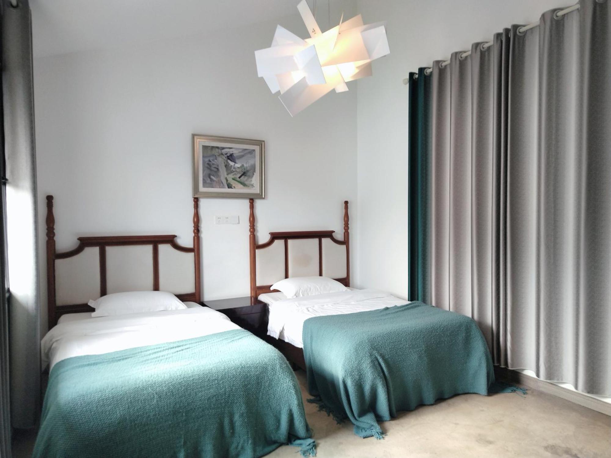 Serene Vale Inn Guilin-Free One Way Pick Up Service To High-Speed Railway Station For 2 Nights Eksteriør billede