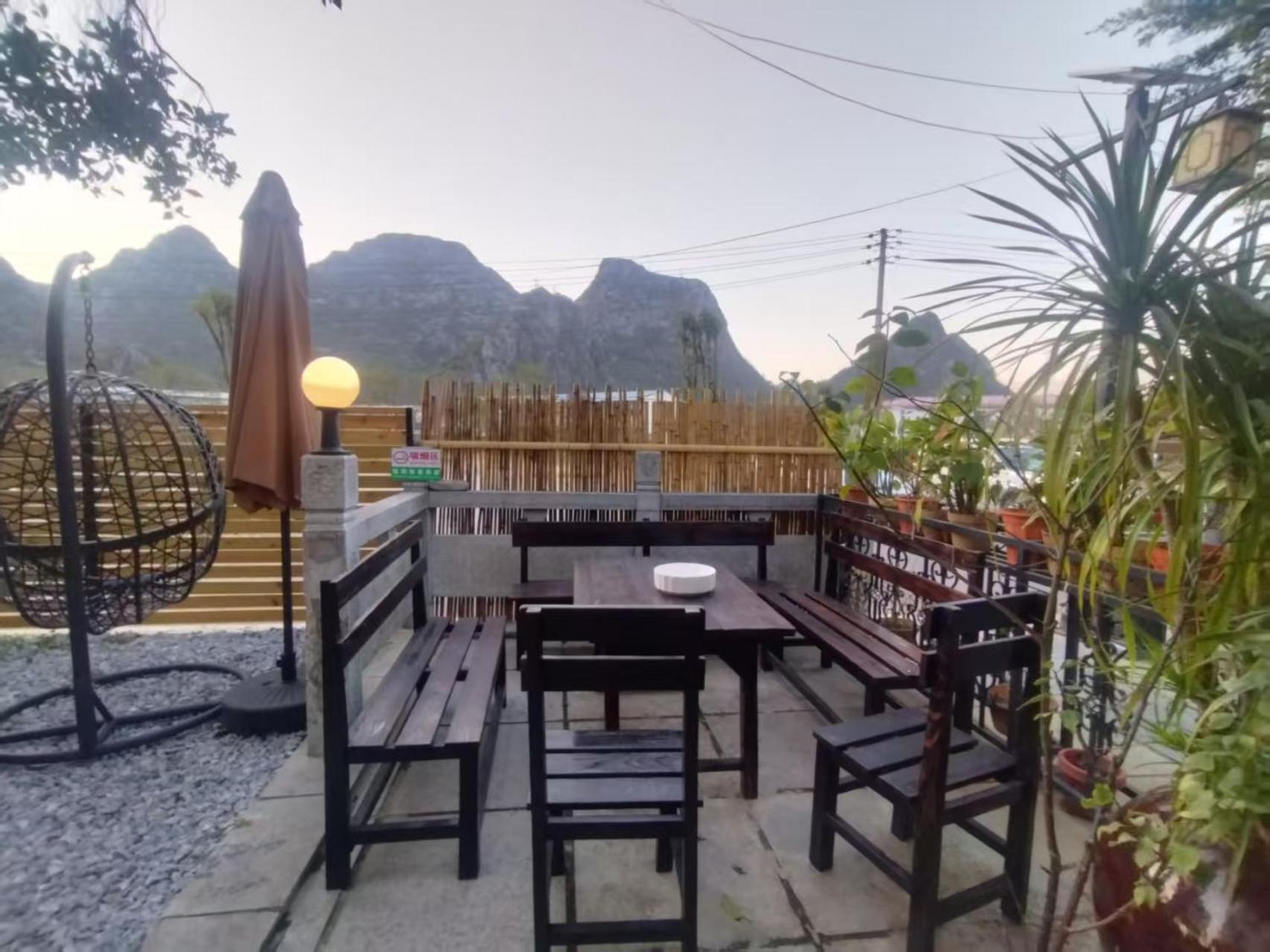Serene Vale Inn Guilin-Free One Way Pick Up Service To High-Speed Railway Station For 2 Nights Eksteriør billede