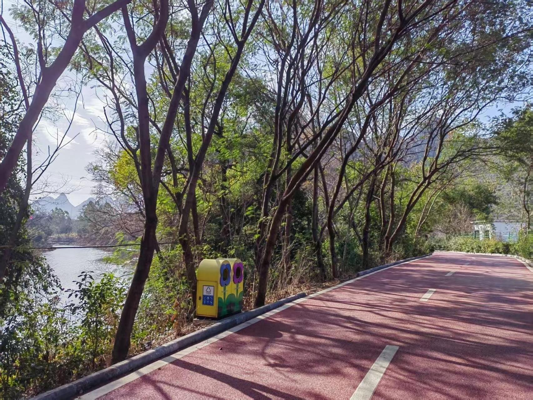 Serene Vale Inn Guilin-Free One Way Pick Up Service To High-Speed Railway Station For 2 Nights Eksteriør billede